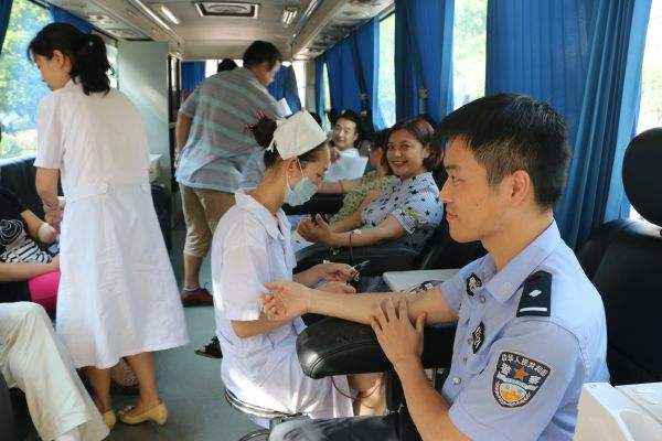 獻血危害健康？廣州獻血屋廠家為您辟謠 02